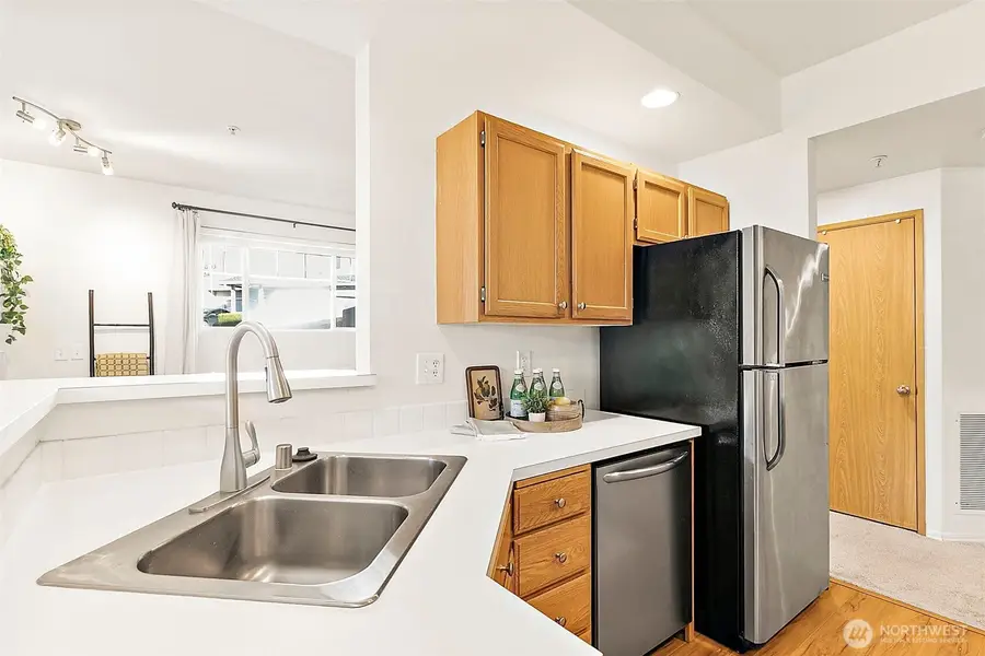 4710 Mill Pond Dr Se #304, Auburn, WA 98092 - #3