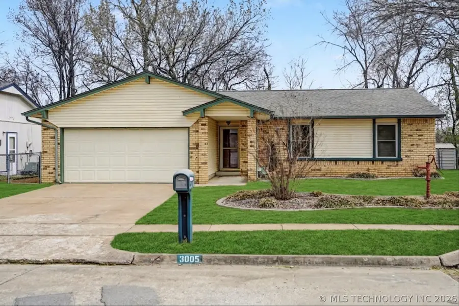 3005 S Ash Avenue, Broken Arrow, OK 74012 - #3