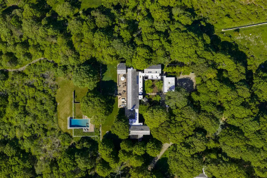 8 Snail Road, Chilmark, MA 02535 - #3