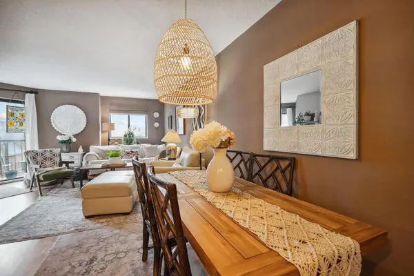 78 10th Street E #604, Saint Paul, MN 55101