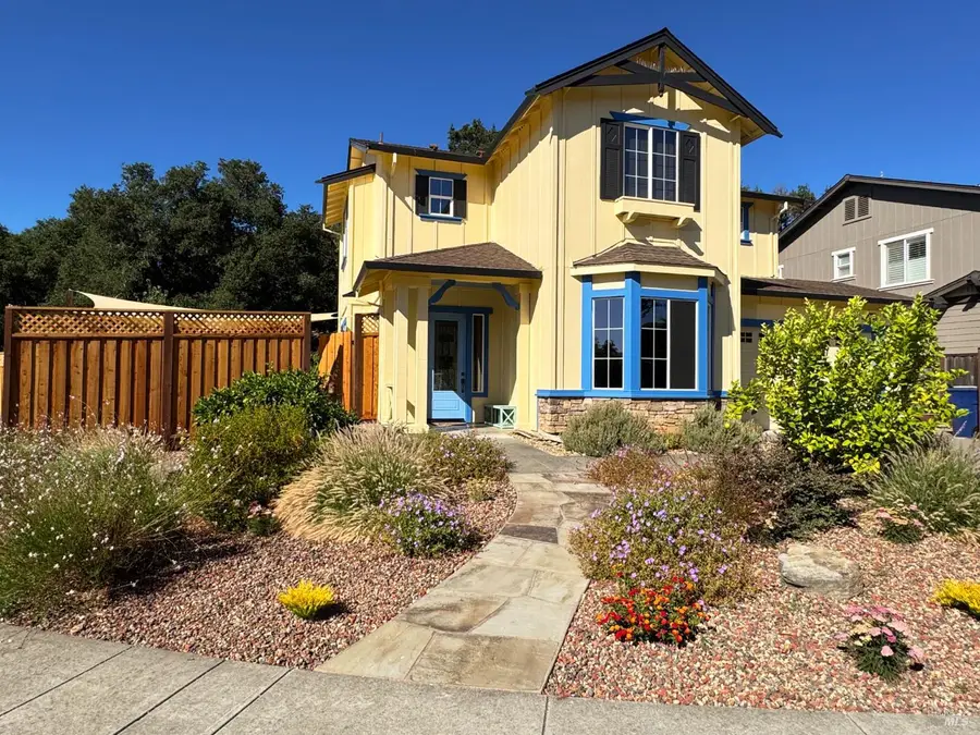 121 Zinfandel Court, Cloverdale, CA 95425 - #2