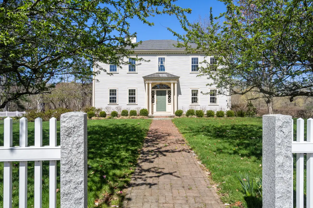 8 Washington Street, Sherborn, MA 01770 - #1