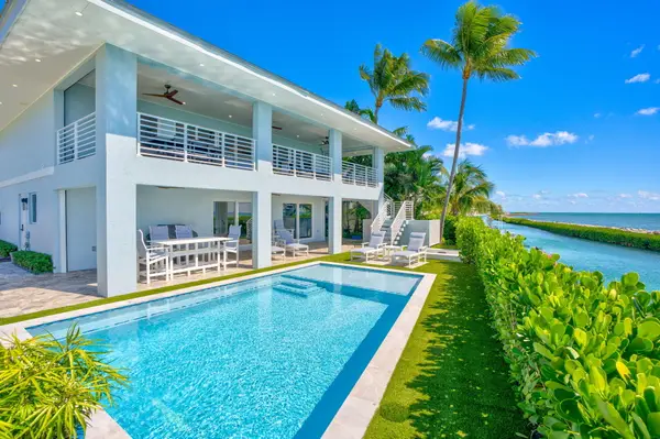 254 W Seaview Circle, Duck, FL 33050