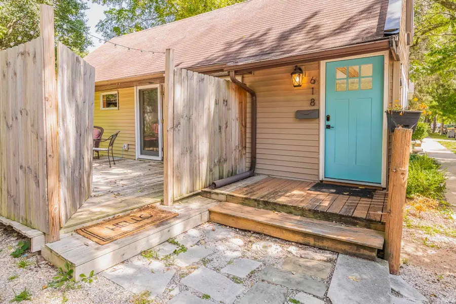 618 W Howe Street, Bloomington, IN 47403 - Image #2