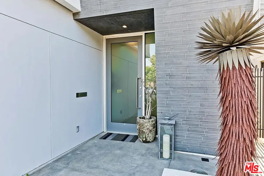 2015 Purdue Avenue, Los Angeles, CA 90025 - Image #2
