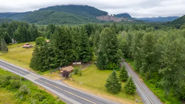 22204 State Route 706 E, Elbe, WA 98330