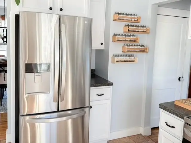 237 Pleasant Street, Claremont, NH 03743 - #3