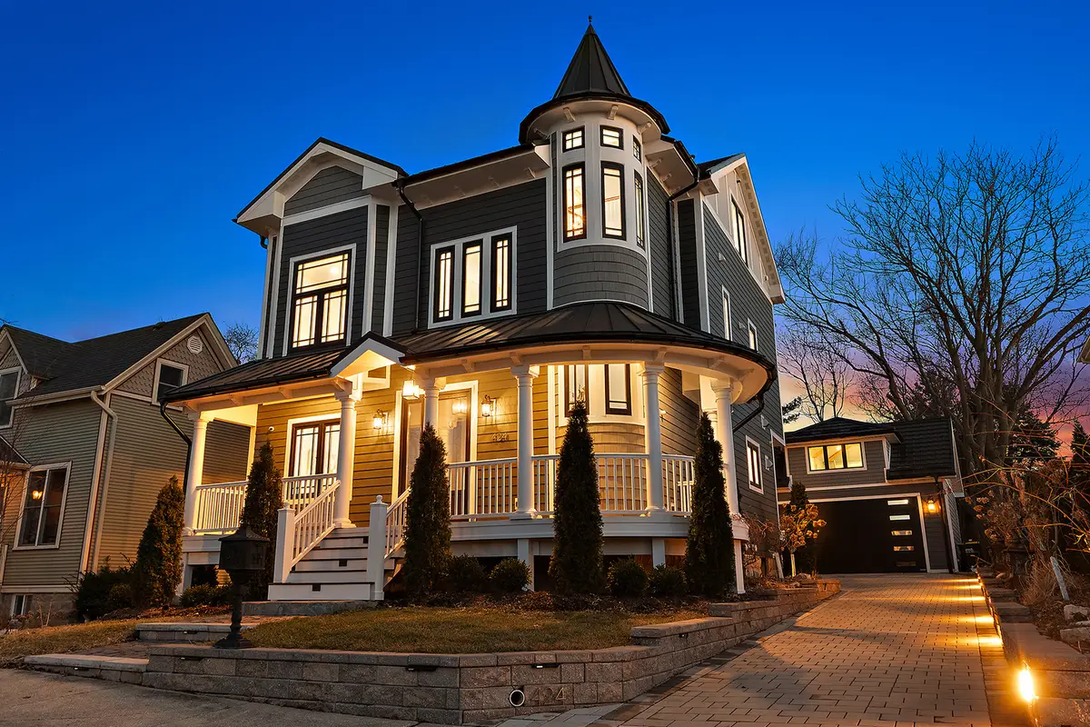 424 E Maple Avenue, La Grange, IL 60525 - #1