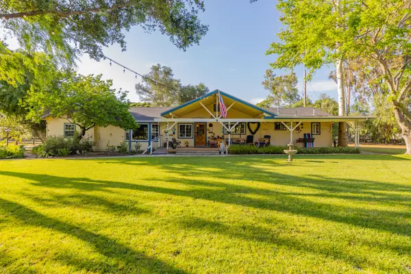 560 Riverside Road, Oak View, CA 93022
