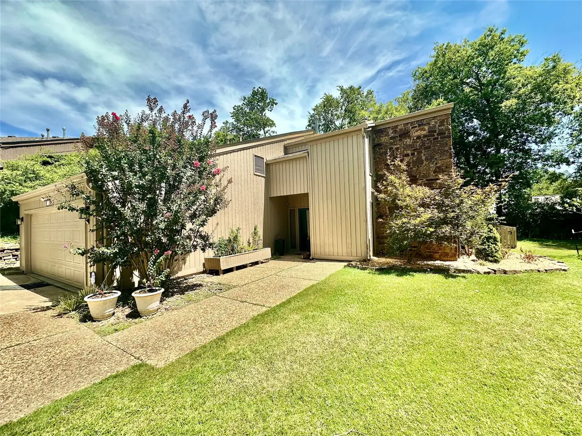 3313 E 68th Place #6, Tulsa, OK 74136 - #1