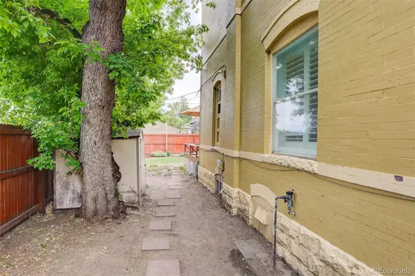 28 W Cedar Avenue, Denver, CO 80223