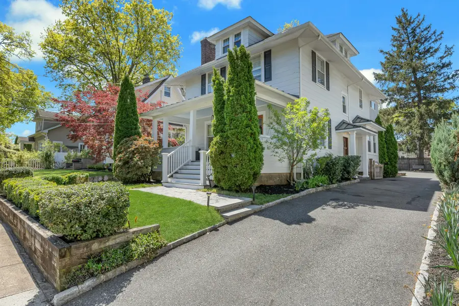 11 Lewis Ave, Summit, NJ 07901 - #2