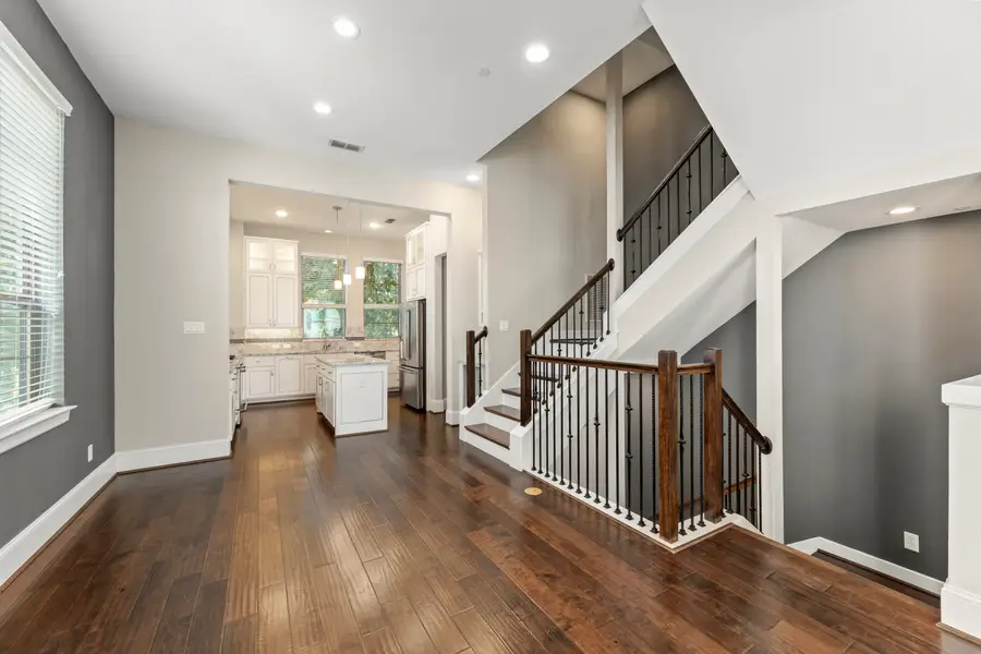 5469 Larkin Street, Houston, TX 77007 - #3