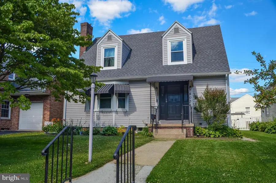 603 S Pine St, Red Lion, PA 17356 - #3