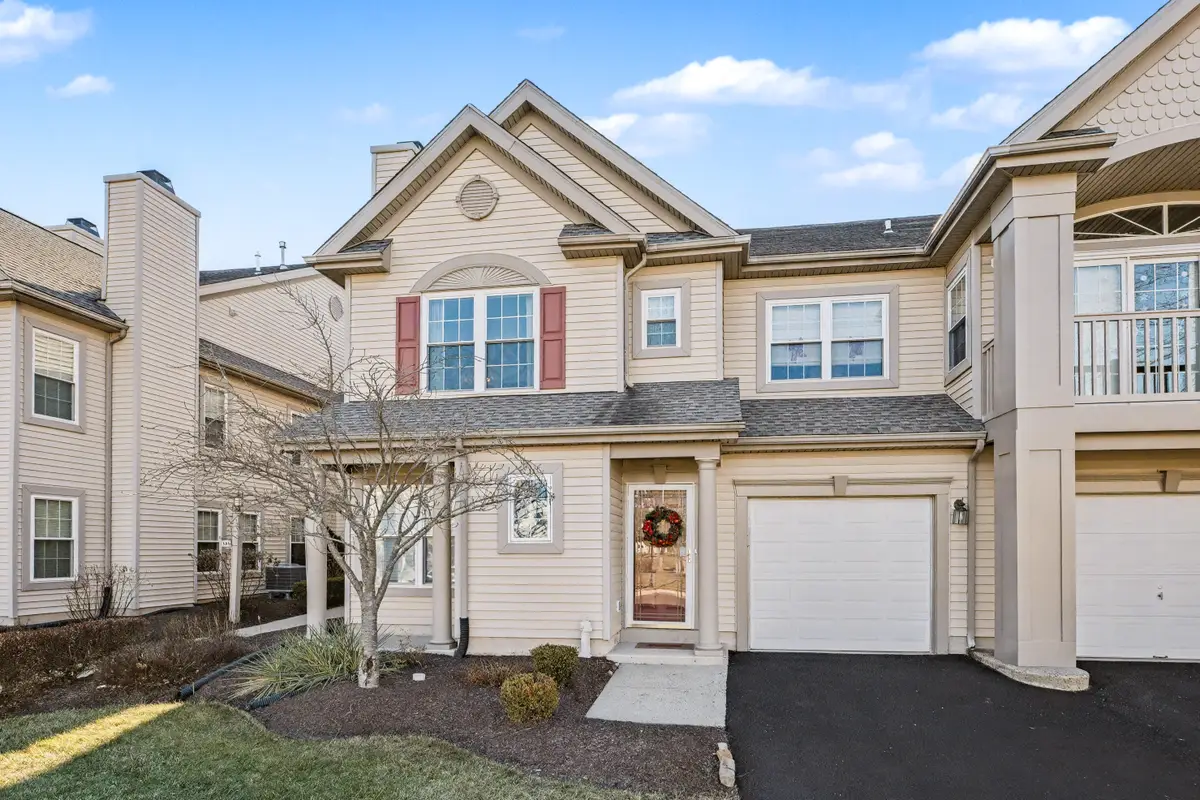 606 Julian Dr W, Warwick, PA 18974 - Image #1