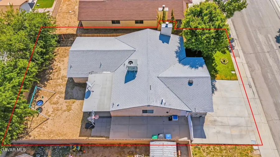 1123 Herzel Avenue, Lancaster, CA 93535 - #2