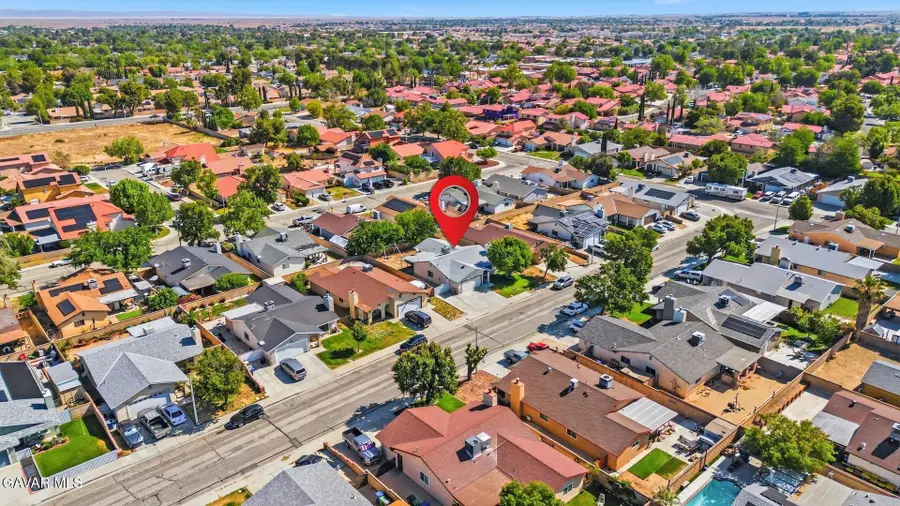1123 Herzel Avenue, Lancaster, CA 93535 - #3