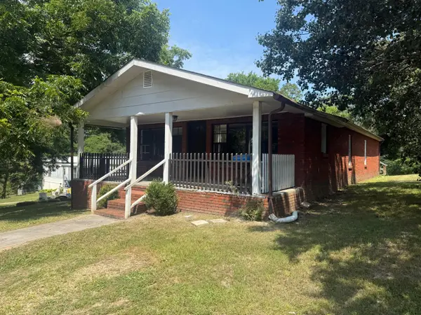 1007 Diamond Avenue, Bridgeport, AL 35740