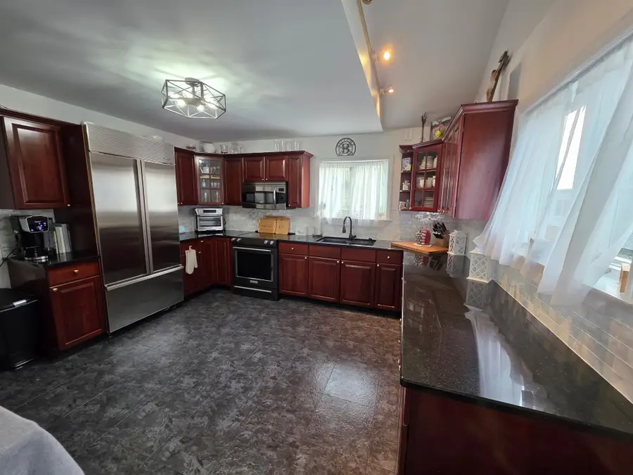12 W 5th Road, Broad Channel, NY 11693 - #2