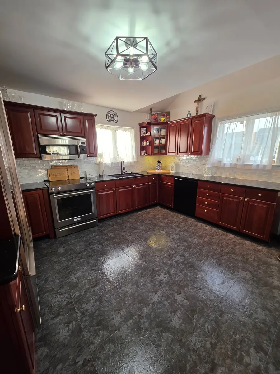 12 W 5th Road, Broad Channel, NY 11693 - #3