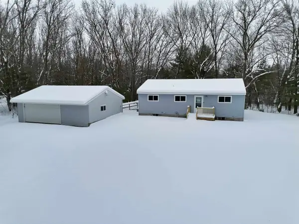 W5681 OAK LANE, Princeton, WI 54968