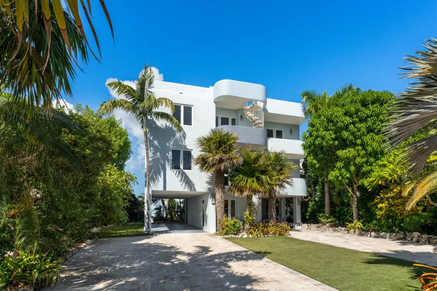 144 N Rolling Hill Road, Tavernier, FL 33070 - Image #2