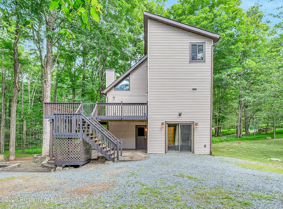 143 Buck Hill, Greentown, PA 18426 - #1