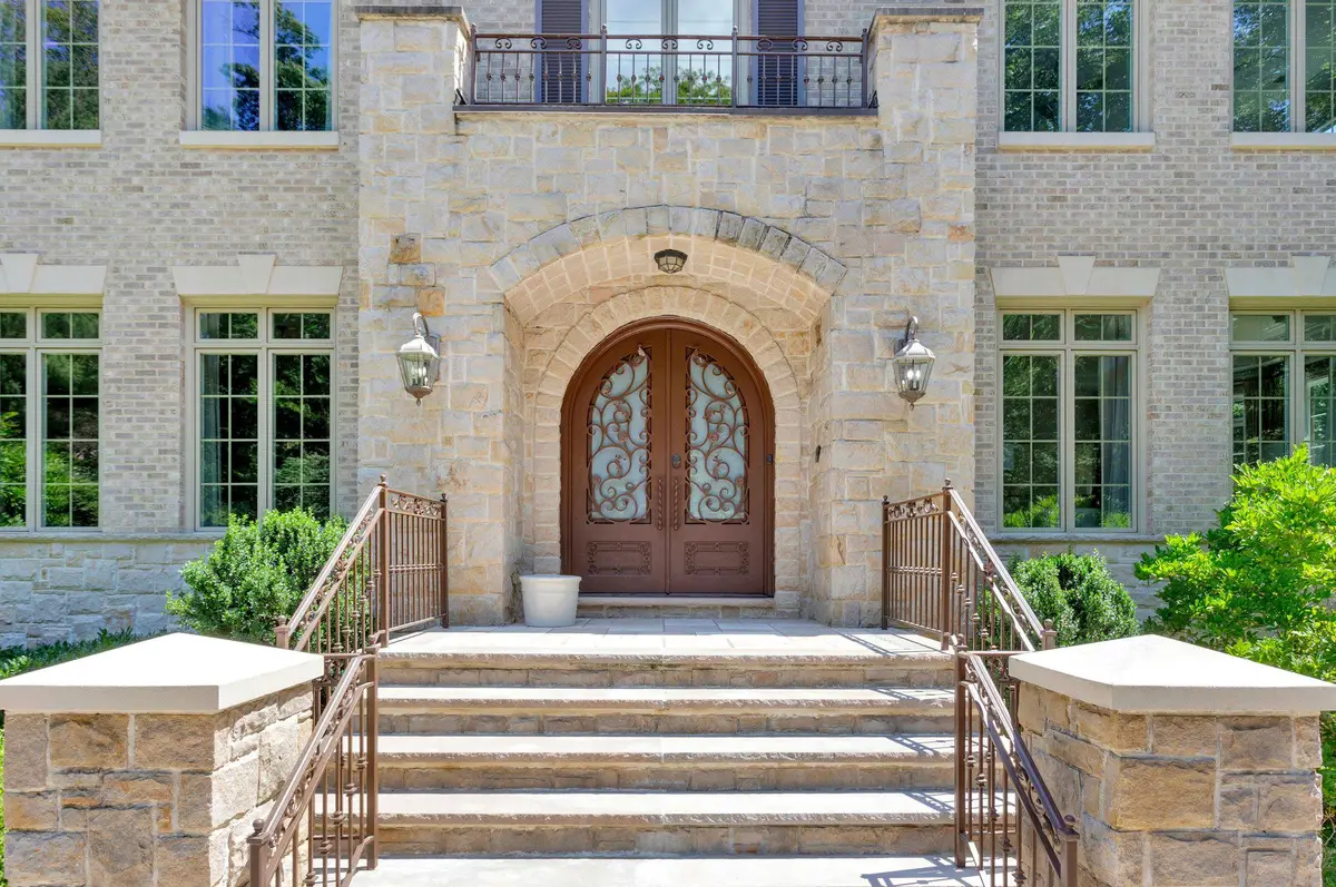 6700 Lupine Ln, McLean, VA 22101 - #1