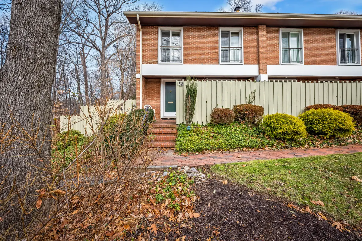 38 Bouton Green Ct, Baltimore, MD 21210 - #1