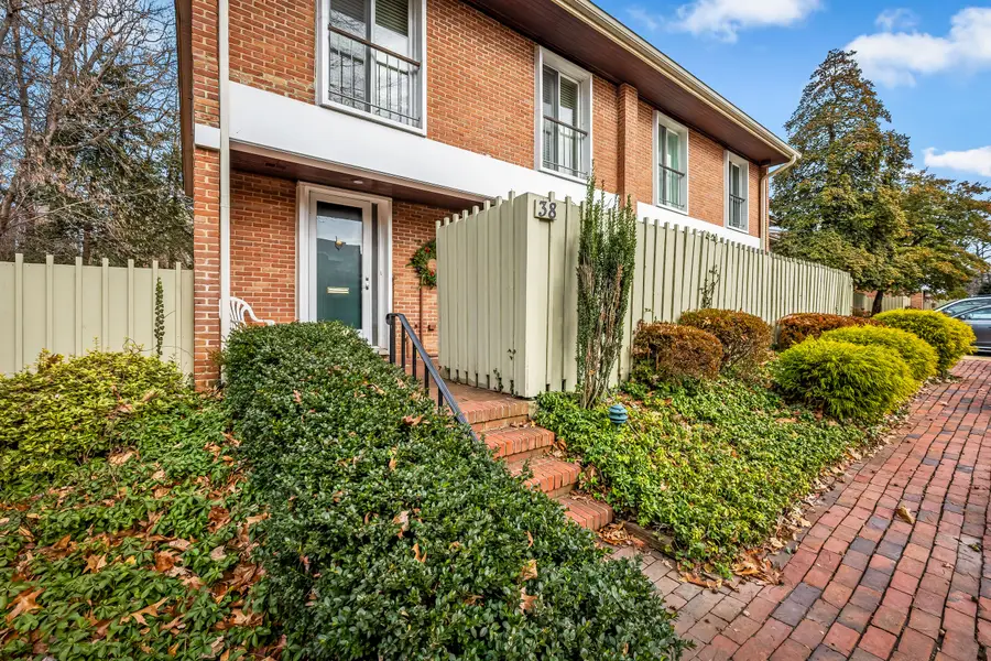 38 Bouton Green Ct, Baltimore, MD 21210 - #2