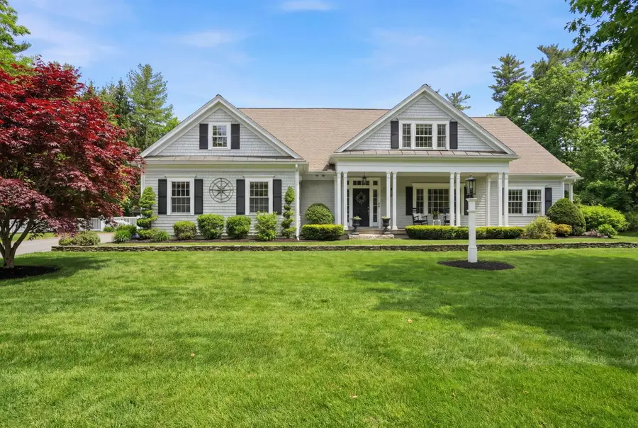 372 Tremont St, Duxbury, MA 02332 - #2