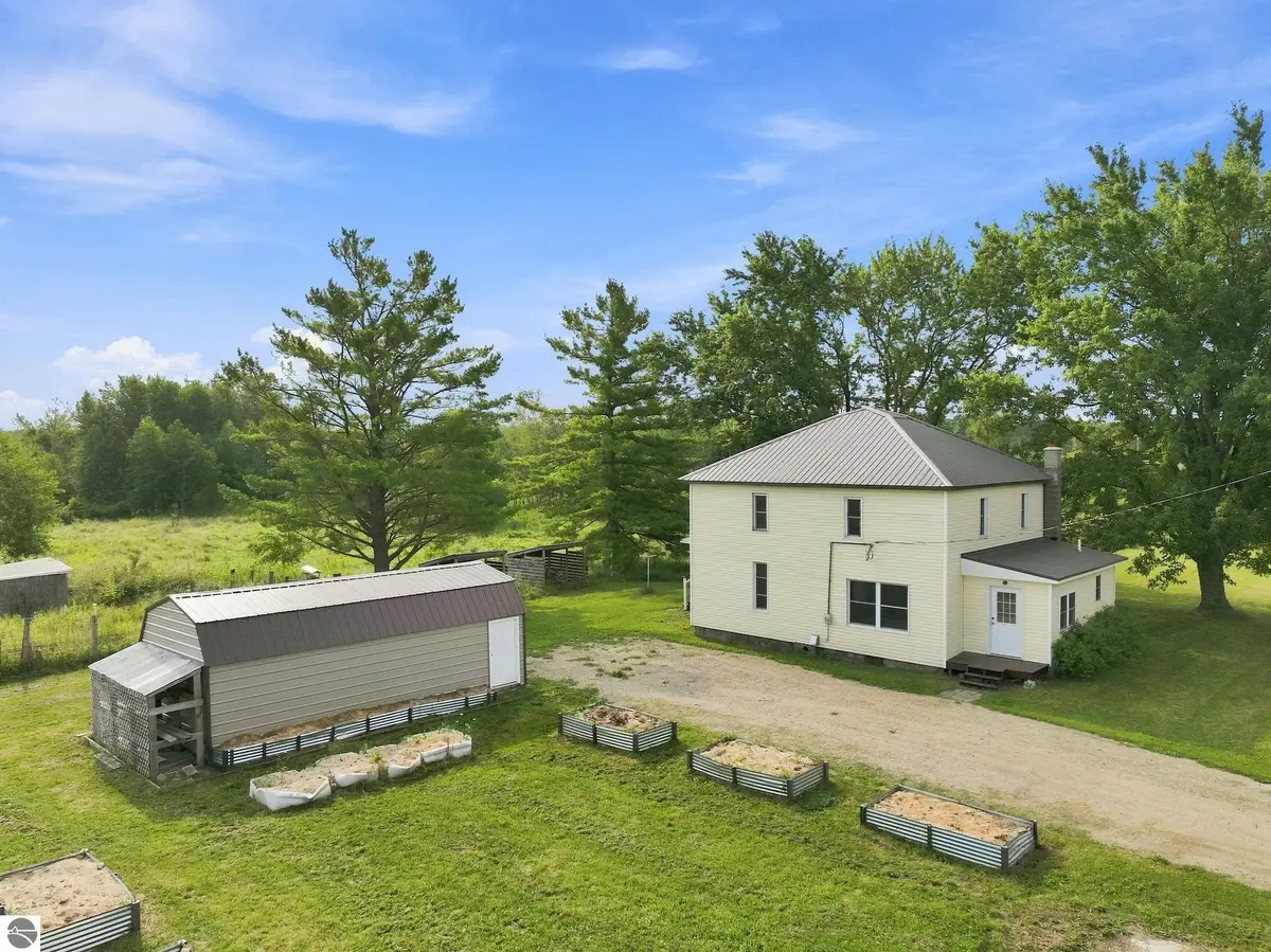 17046 90th Avenue, Evart, MI 49631 - #1