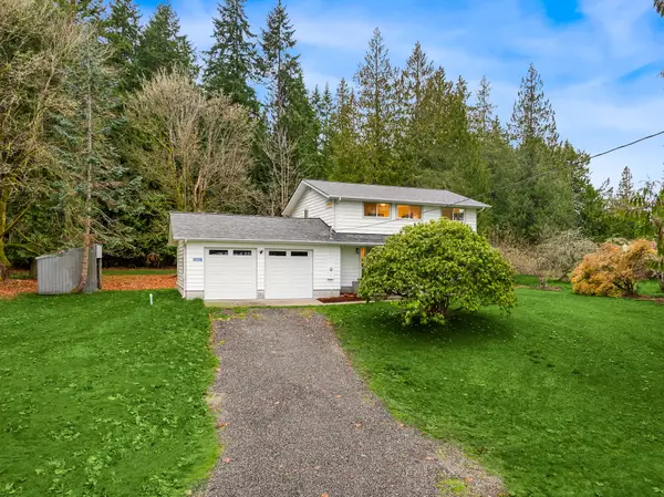 34031 Bonnieview Lane Ne, Kingston, WA 98346