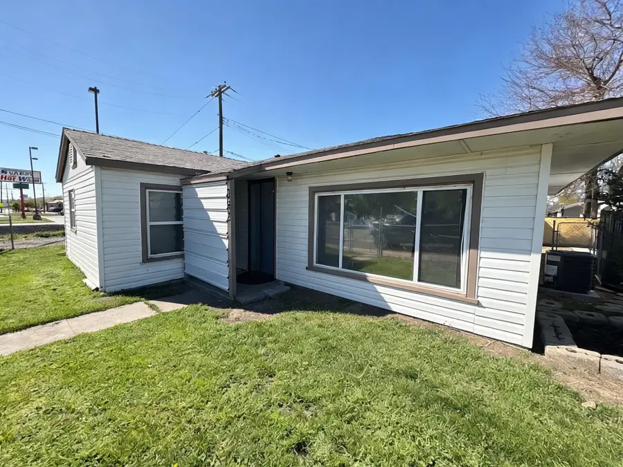 1245 American Legion Blvd, Mountain Home, ID 83647 - #2