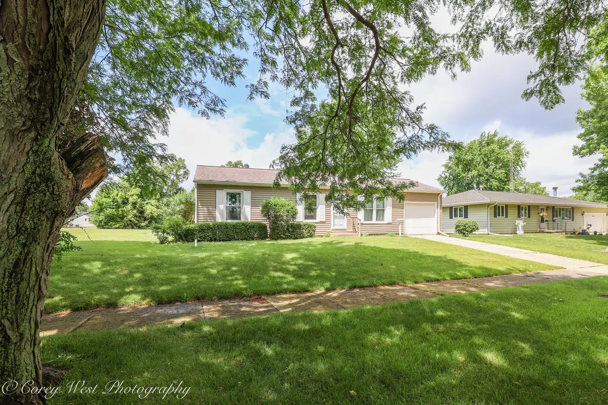 335 S Hadsall Street, Genoa, IL 60135 - #1