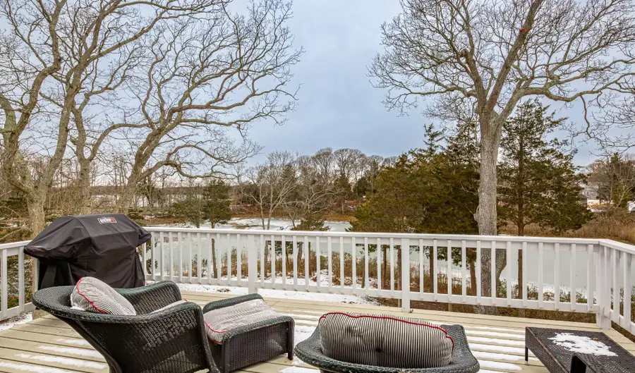 9 Helens Lane, Southampton, NY 11968 - #2