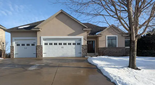 605 Heritage Trail Ne, New Prague, MN 56071