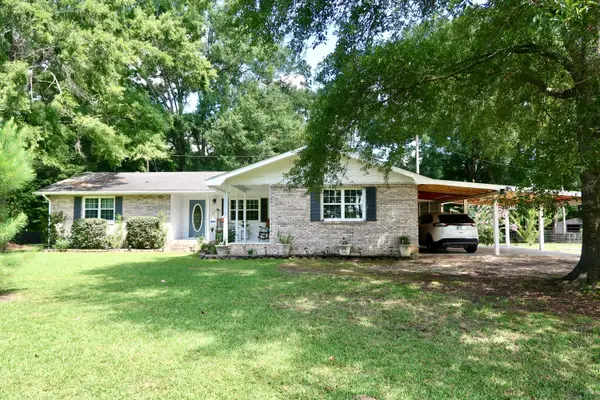 209 Singley, Columbia, MS 39429