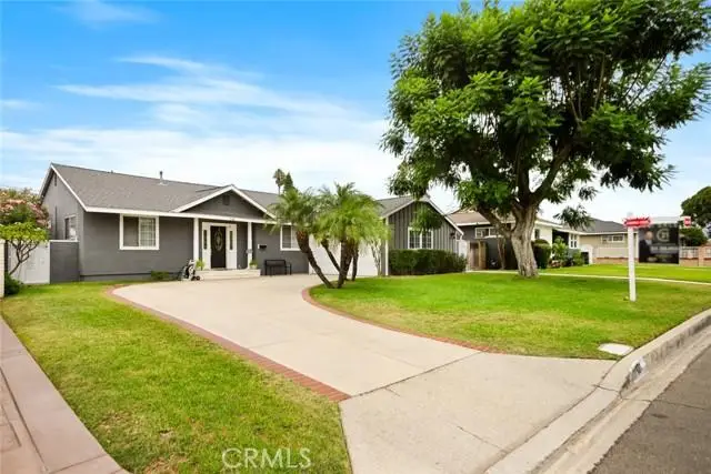 131 S Myrtlewood St, West Covina, CA 91791 - Image #1