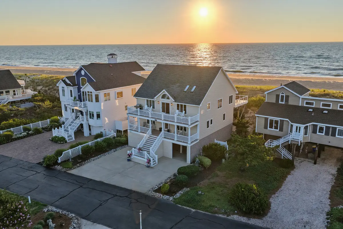 37135 Ocean Park Ln, Fenwick Island, DE 19944 - #1
