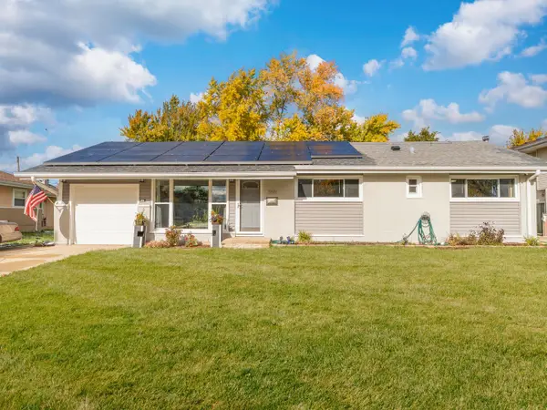 550 Norridge Lane, Hoffman Estates, IL 60169