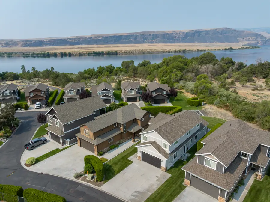 9434 Yakima Lane Nw, Quincy, WA 98848 - #2