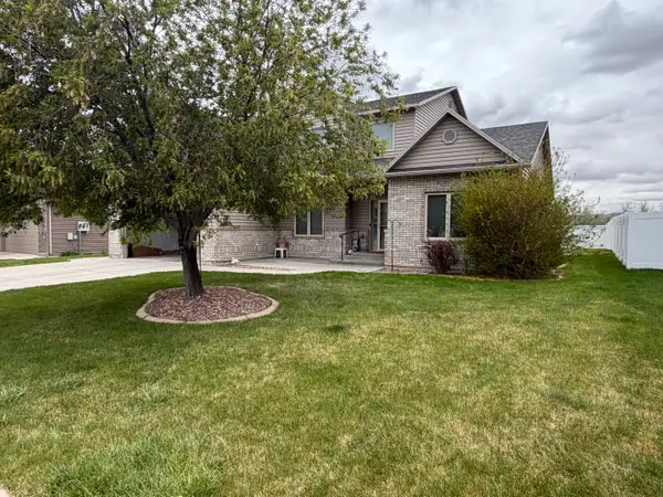 800 Escalante Dr #17, Vernal, UT 84078