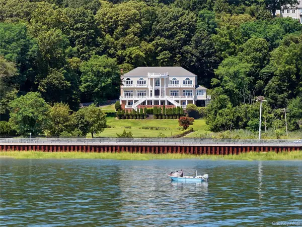 1007 W Shore Road, Mill Neck, NY 11765