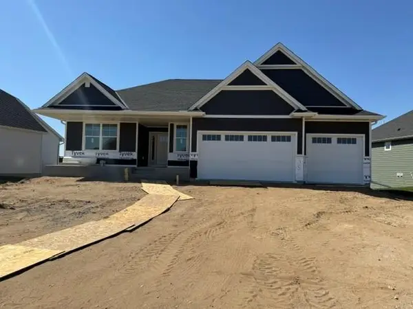 7635 Ochoa Avenue Ne, Otsego, MN 55330