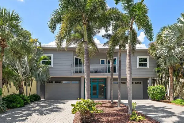 114 13th Street, BELLEAIR BEACH, FL 33786