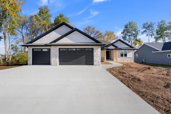 2576 MEYER WAY, De Pere, WI 54115