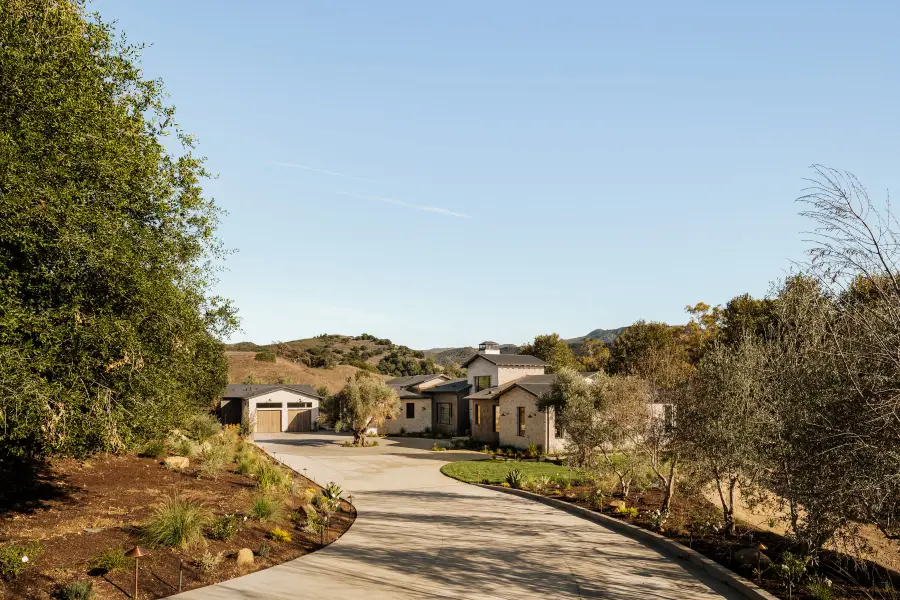 26721 Mulholland Highway, Calabasas, CA 91302 - Image #2