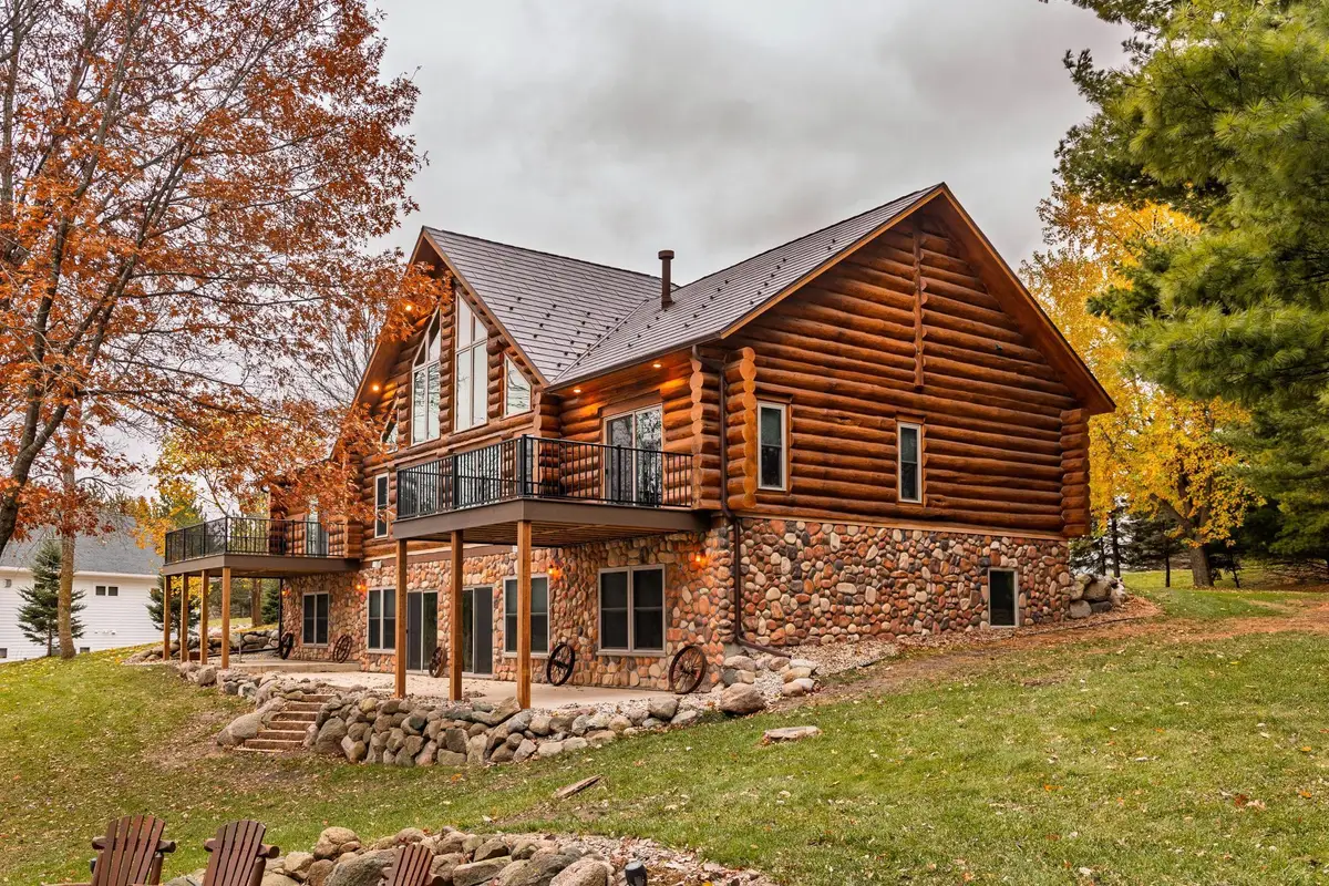 3005 W Lake Jessie Drive Se, Alexandria, MN 56308 - #1