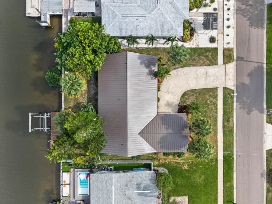 4623 Bay Crest Drive, Tampa, FL 33615 - #3